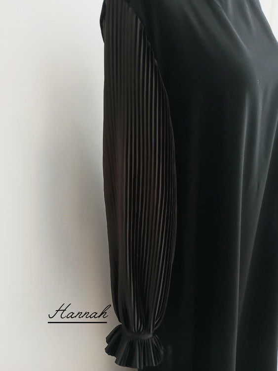 پیراهن ریحانا