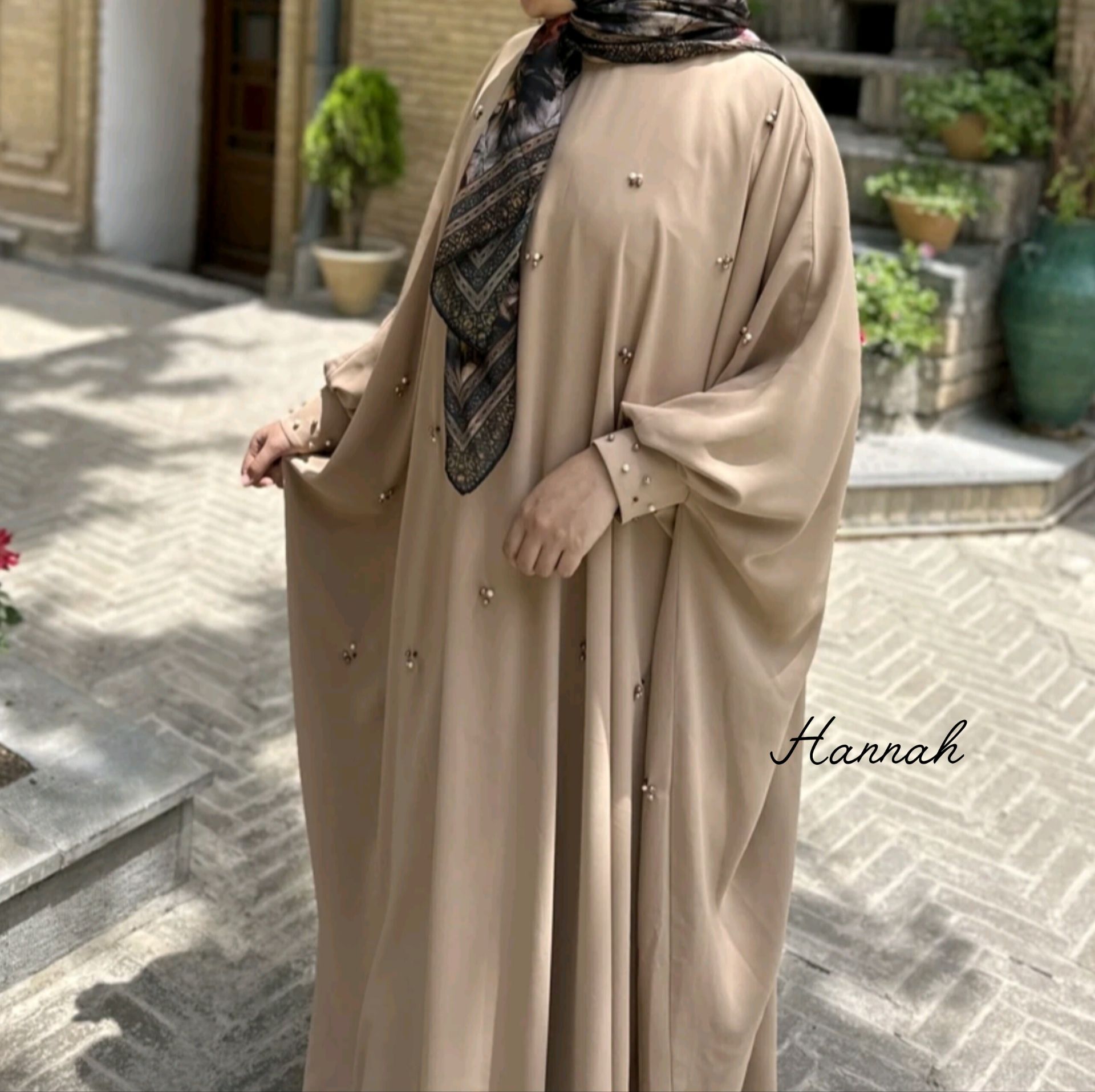 عبای نگین دوزی شده مدل سنبل