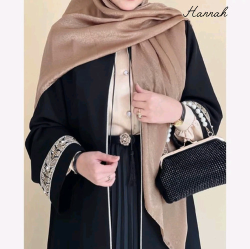 عبا مدل نفس